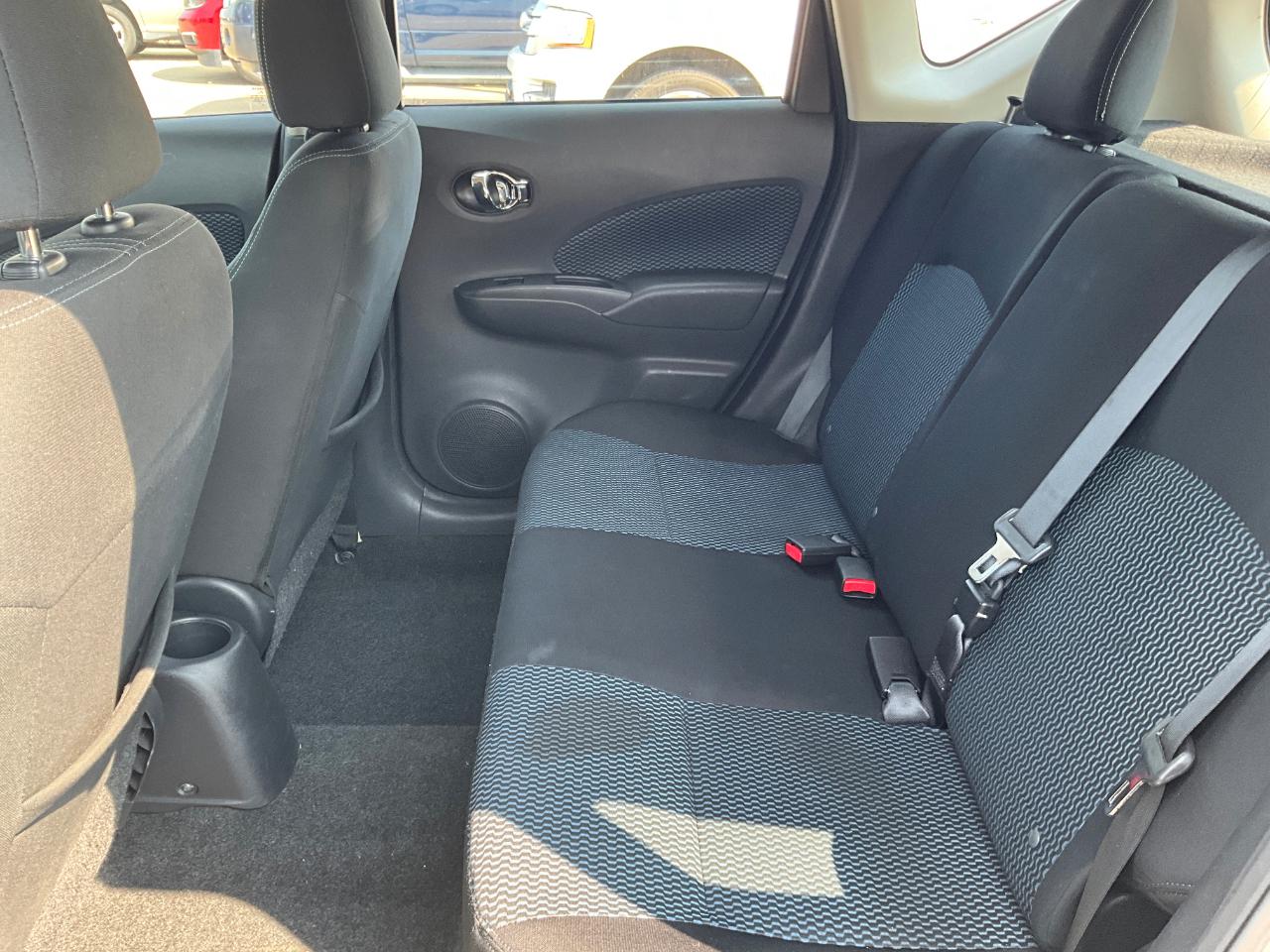 Nissan Versa Note S 2014