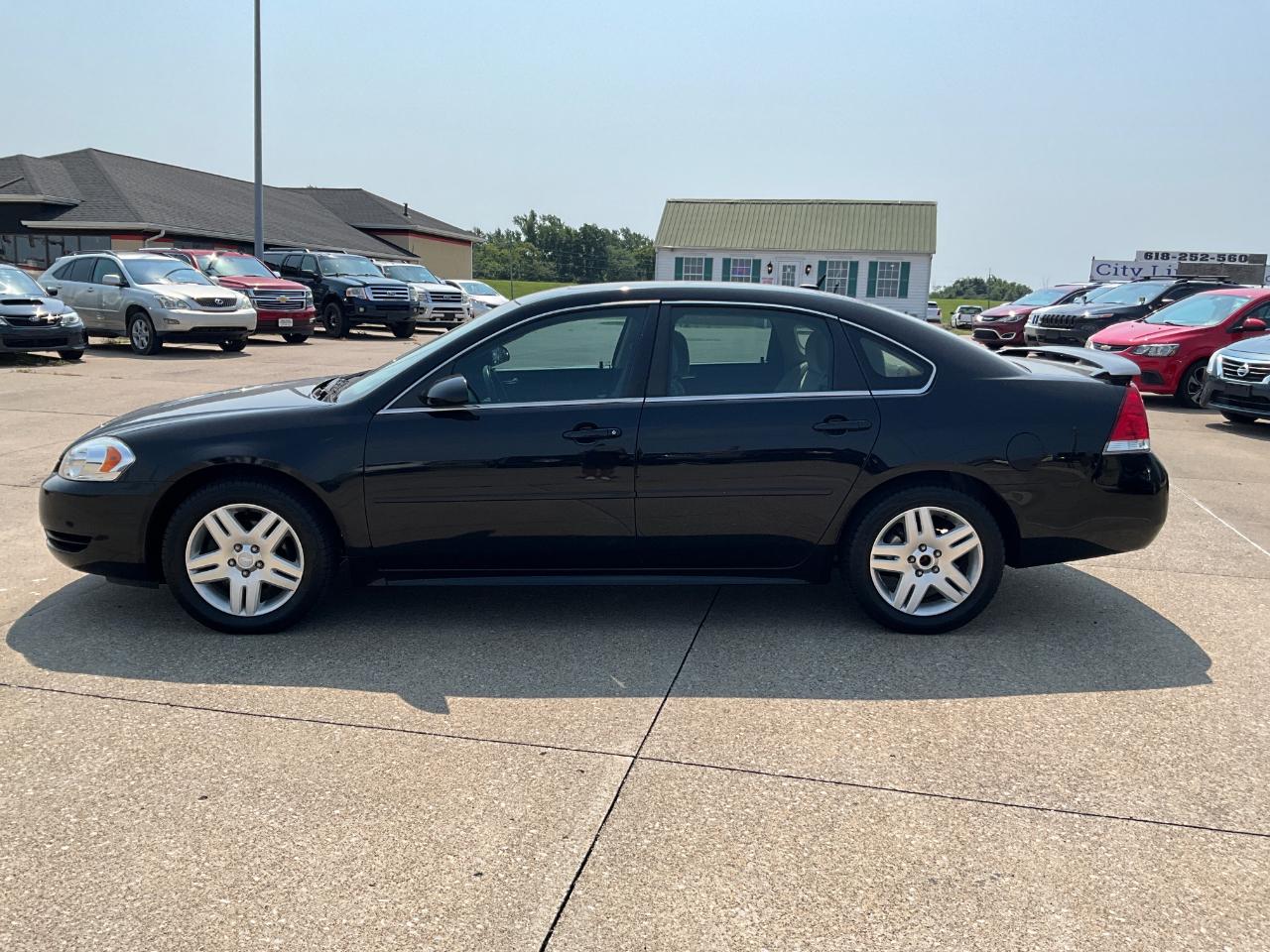 Chevrolet Impala LT (Fleet) 2012