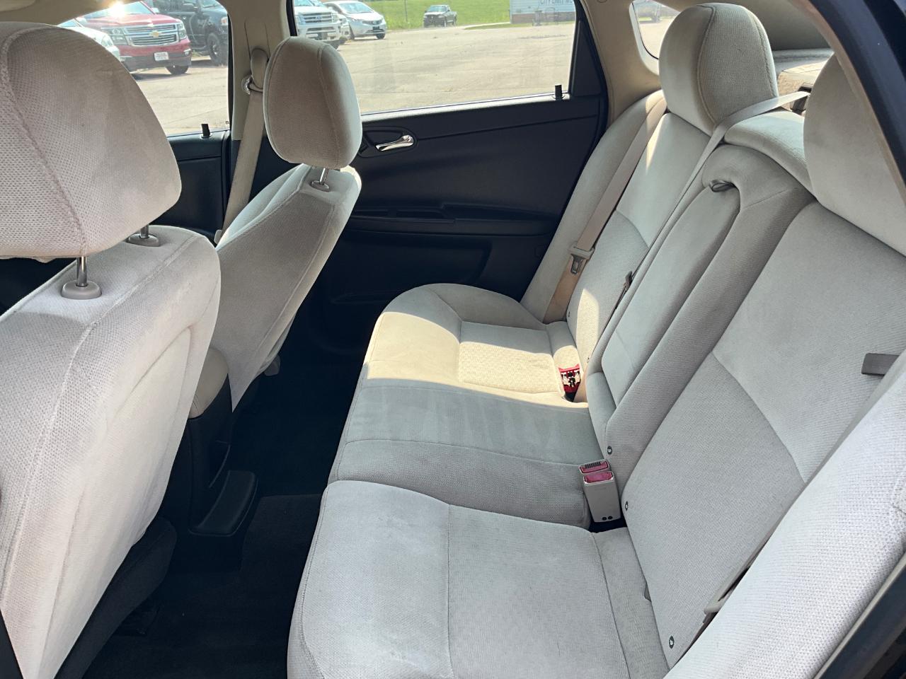 Chevrolet Impala LT (Fleet) 2012