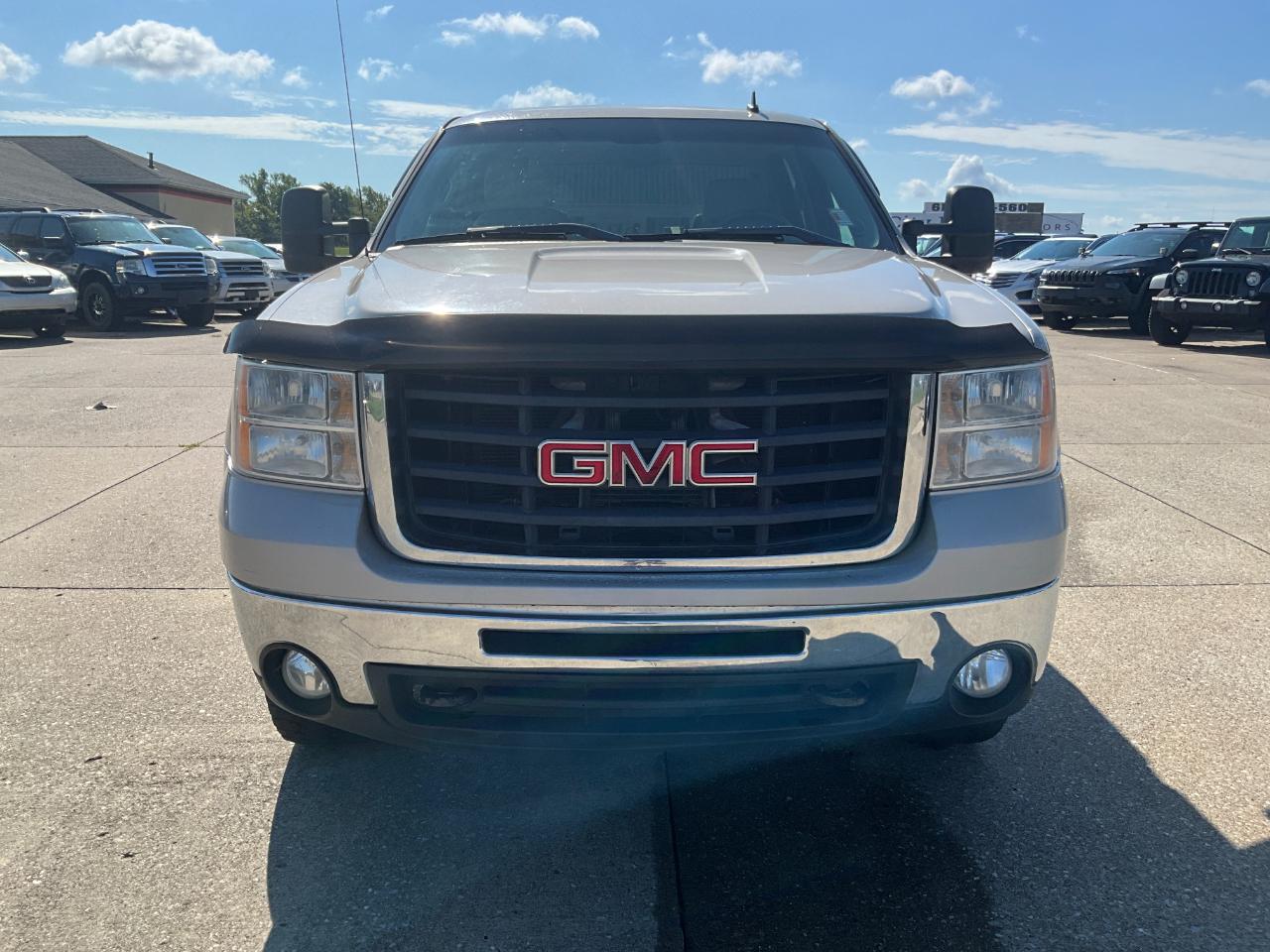 GMC Sierra 2500HD Work Truck Crew Cab Long Box 4WD 2007