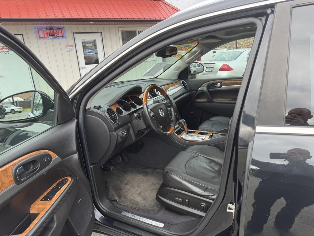 Buick Enclave  2010