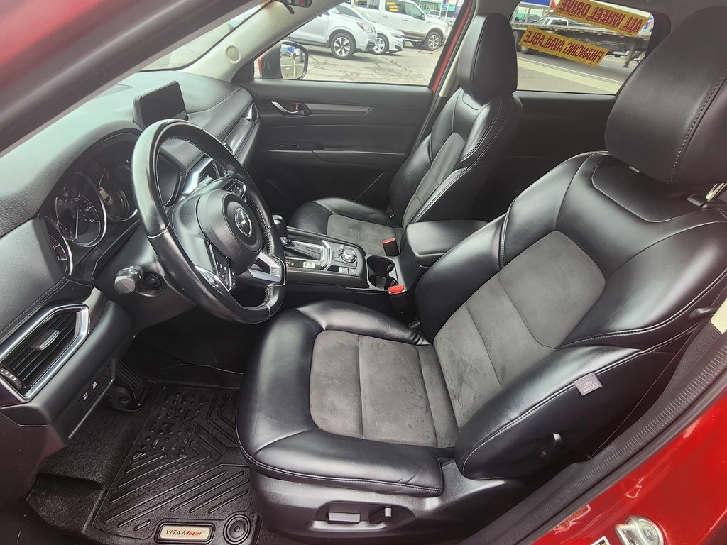 2018 Mazda CX-5 Touring photo 4