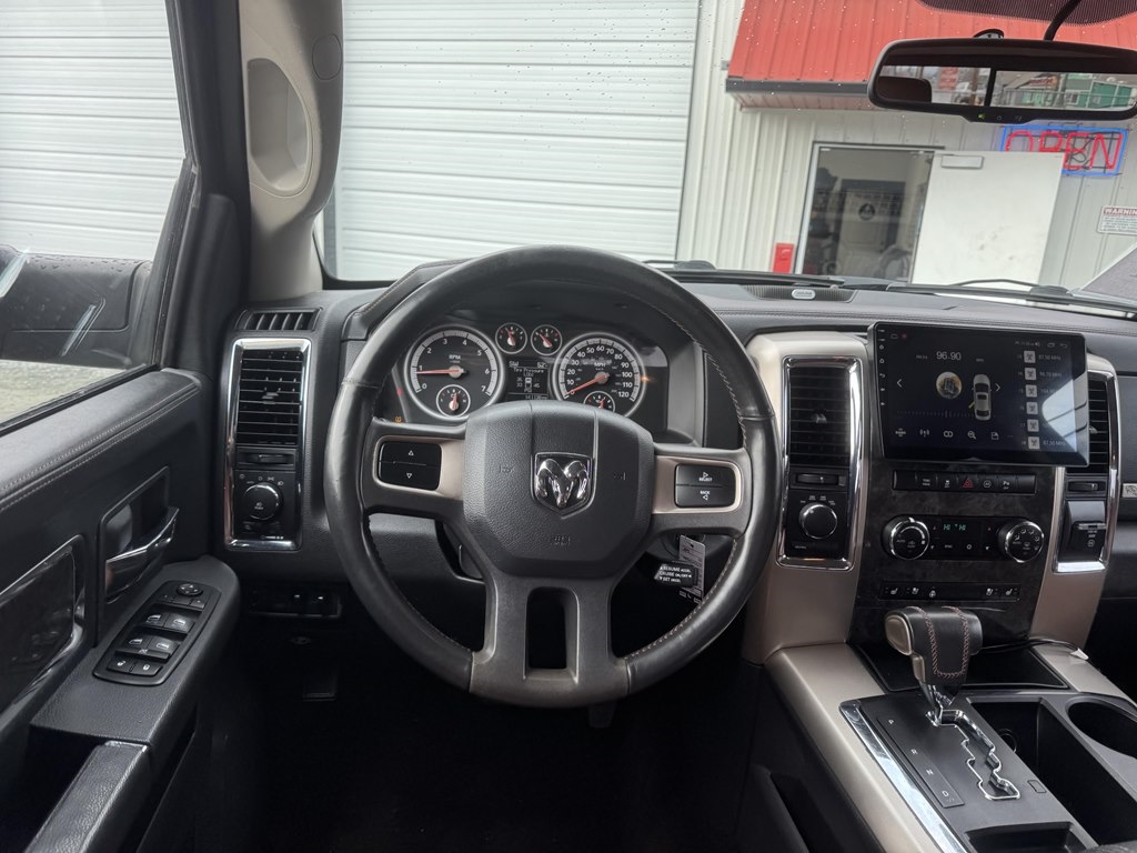 Dodge 1500 4WD Crew Cab 140.5" Laramie Longhorn Edition 2011