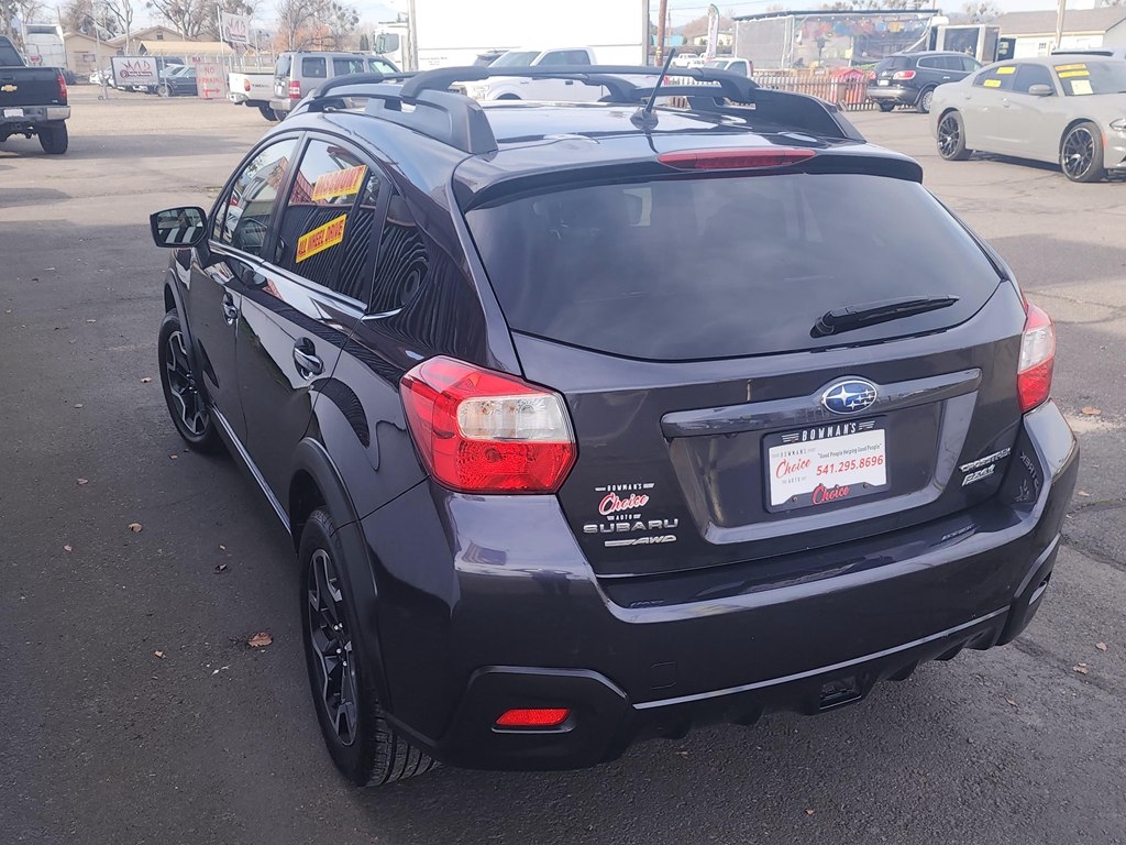2017 Subaru Crosstrek Premium photo 3