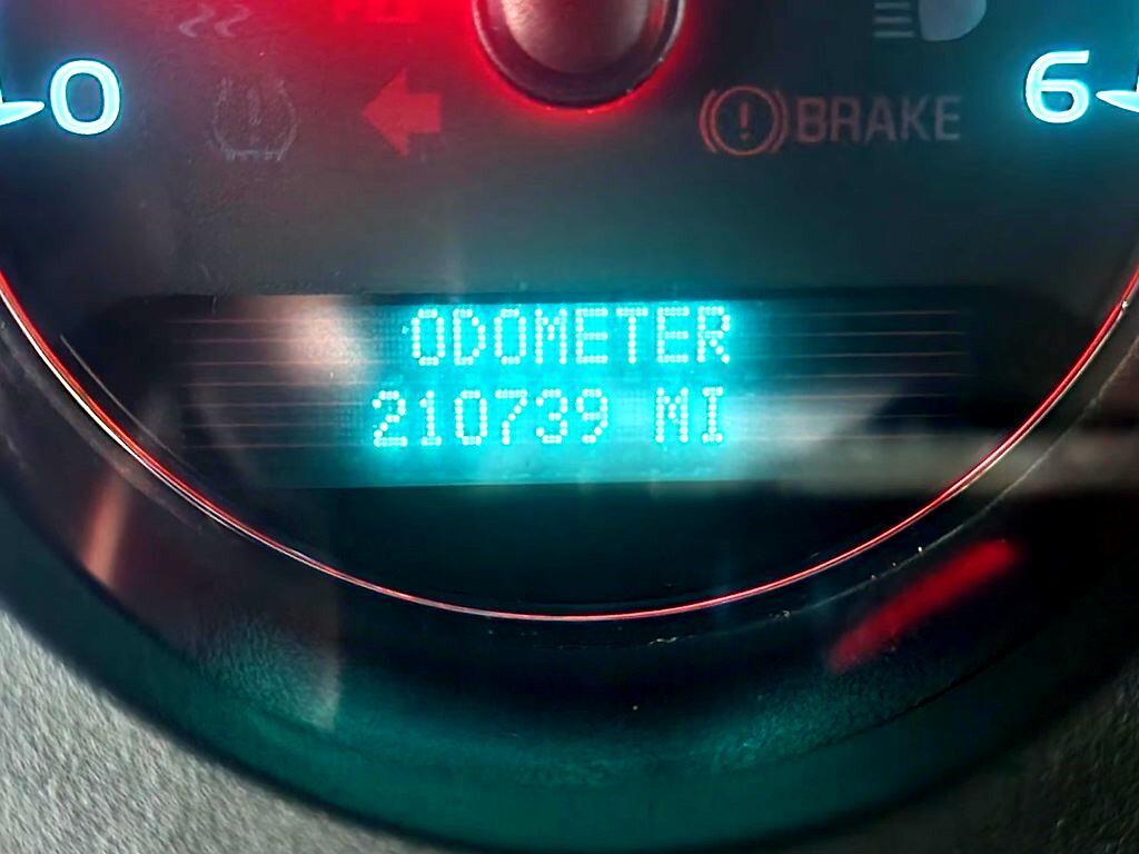 Chevrolet Suburban  2008