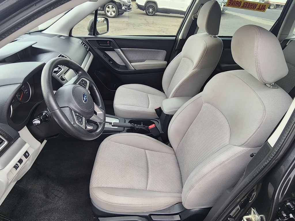 Subaru Forester  2017