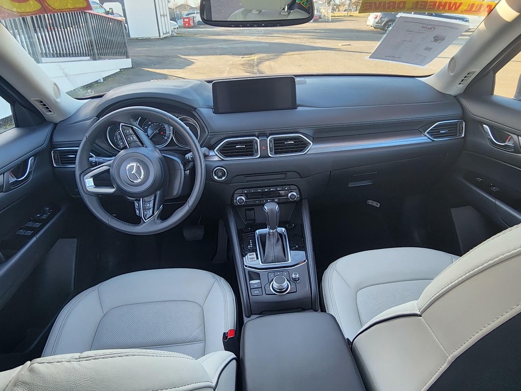 Mazda CX-5  2025
