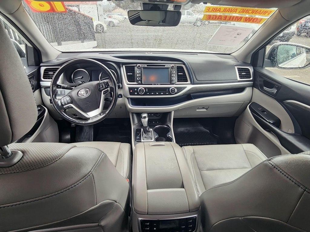 Toyota Highlander  2018