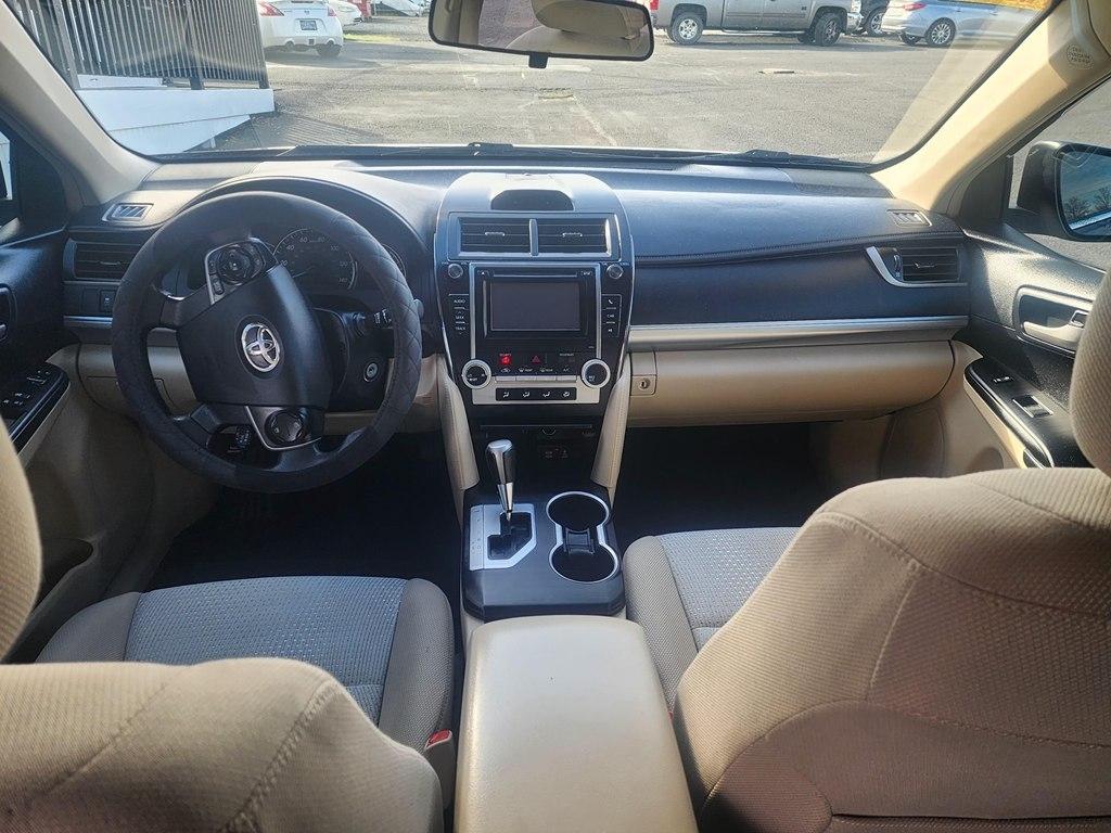 Toyota Camry  2012
