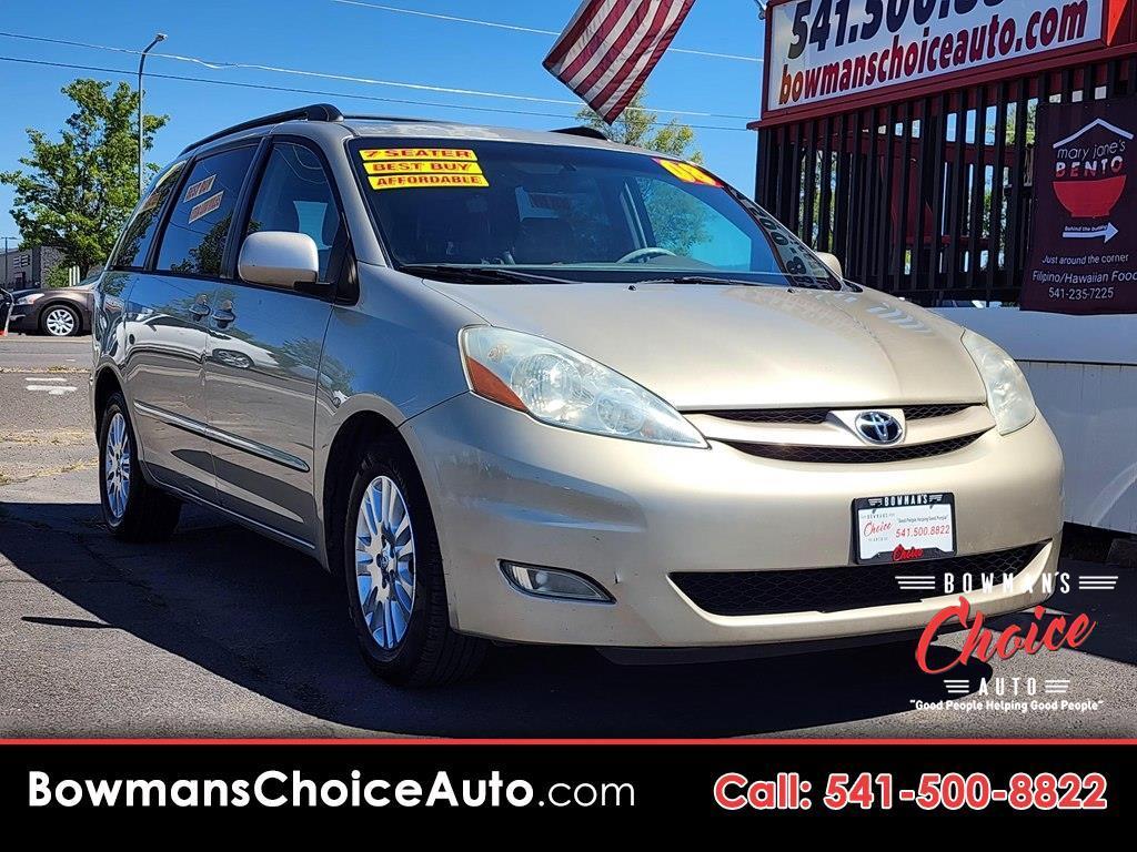 Toyota Sienna  2008