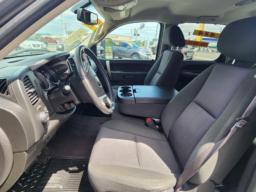 Chevrolet Silverado 2500HD  2013