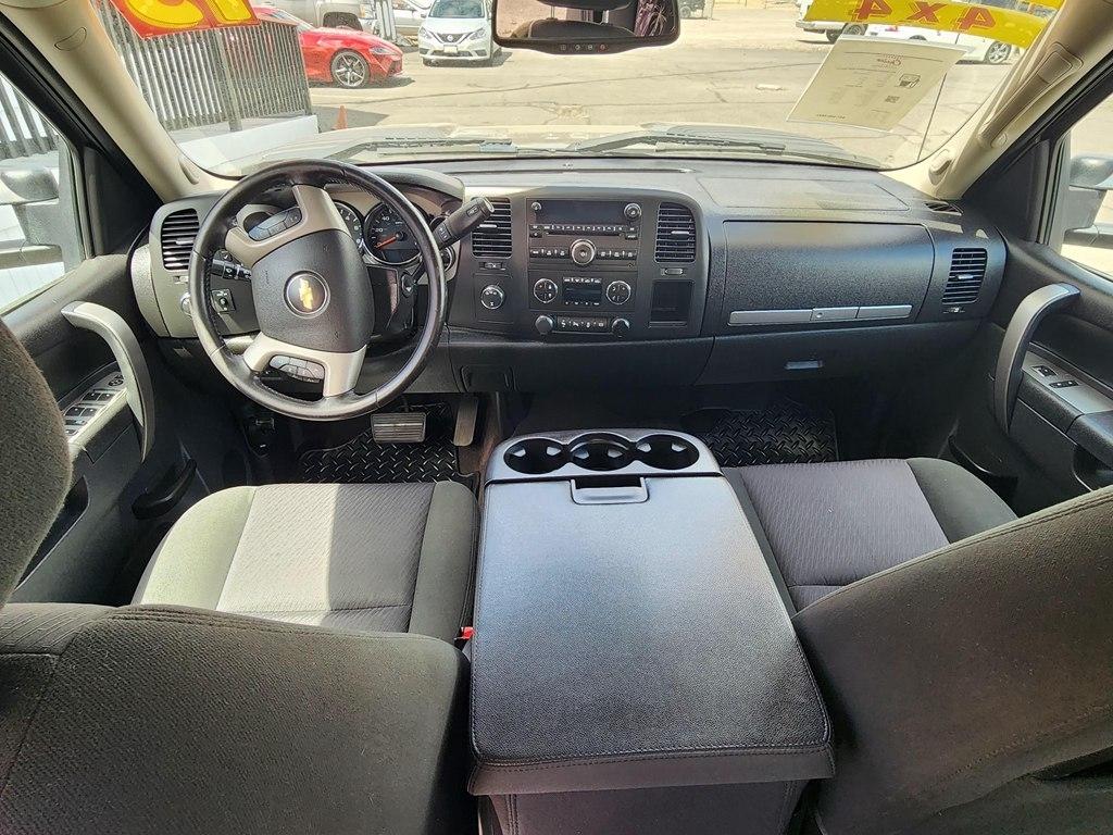 Chevrolet Silverado 2500HD  2013