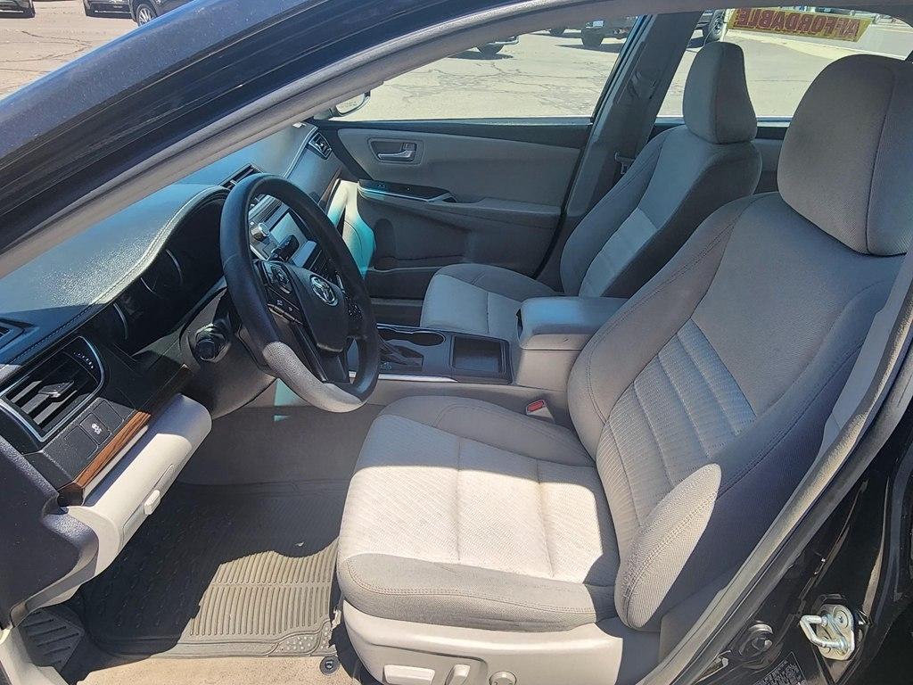 Toyota Camry  2016