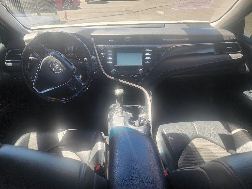 Toyota Camry  2019