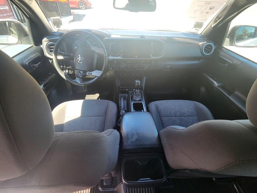 Toyota Tacoma  2017