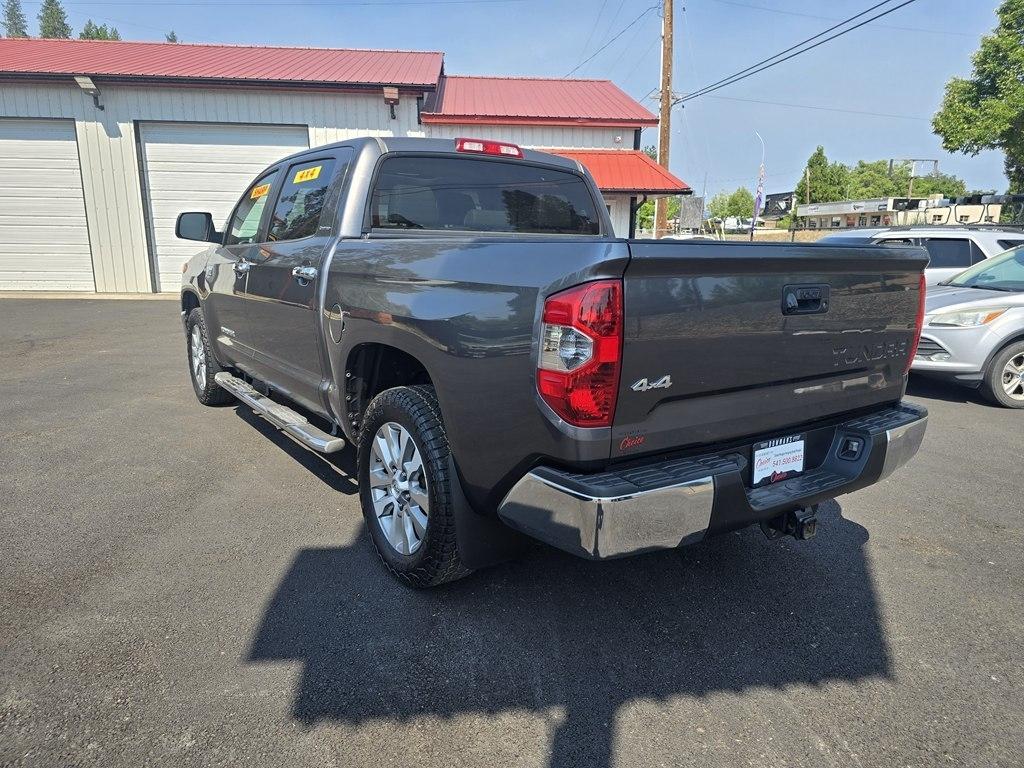 Toyota Tundra  2014