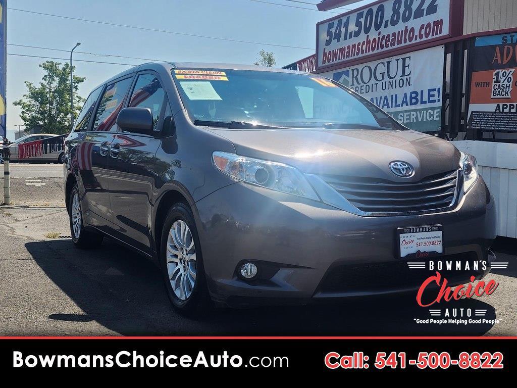 2016 Toyota Sienna XLE