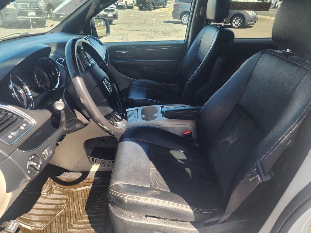 Dodge Grand Caravan  2018