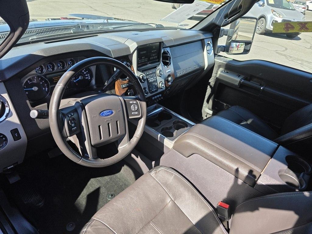 Ford F-250 SD Lariat Crew Cab 4WD 2015