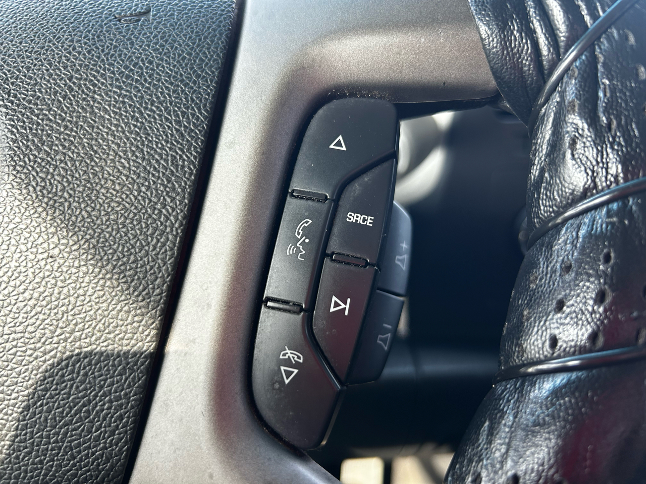 GMC Sierra 1500 SLE Crew Cab 4WD 2010