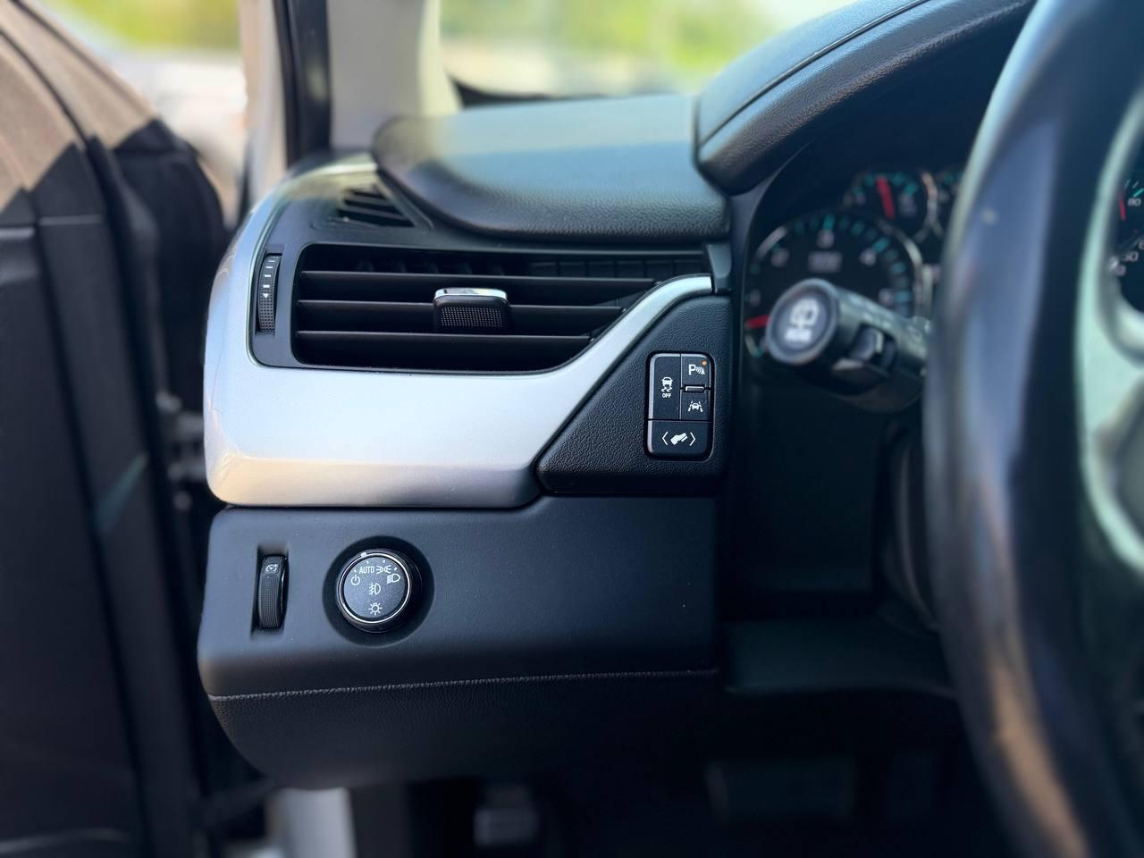 Chevrolet Suburban LT 2WD 2016
