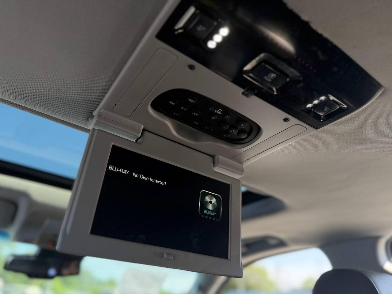 Chevrolet Suburban LT 2WD 2016