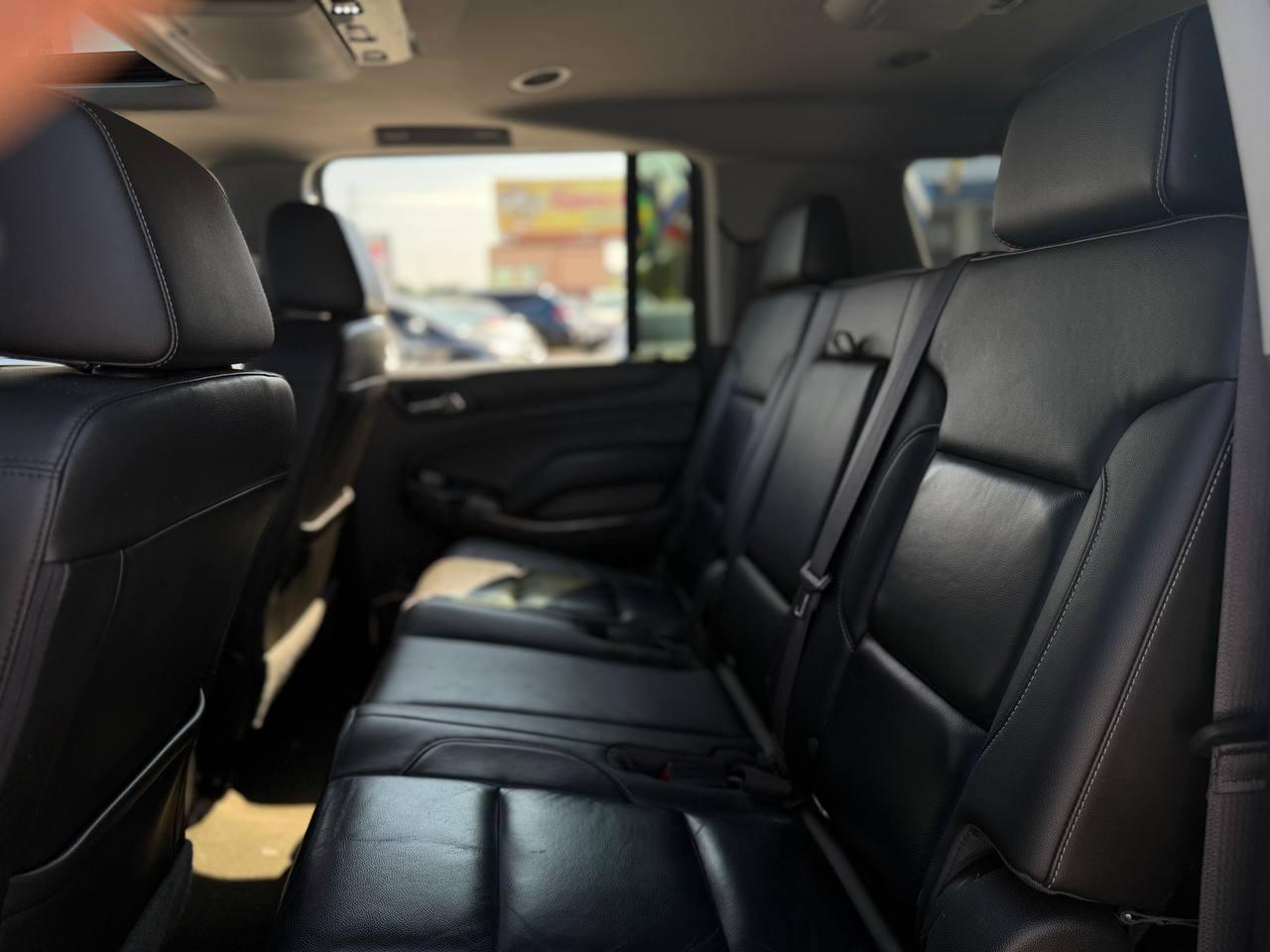 Chevrolet Suburban LT 2WD 2016