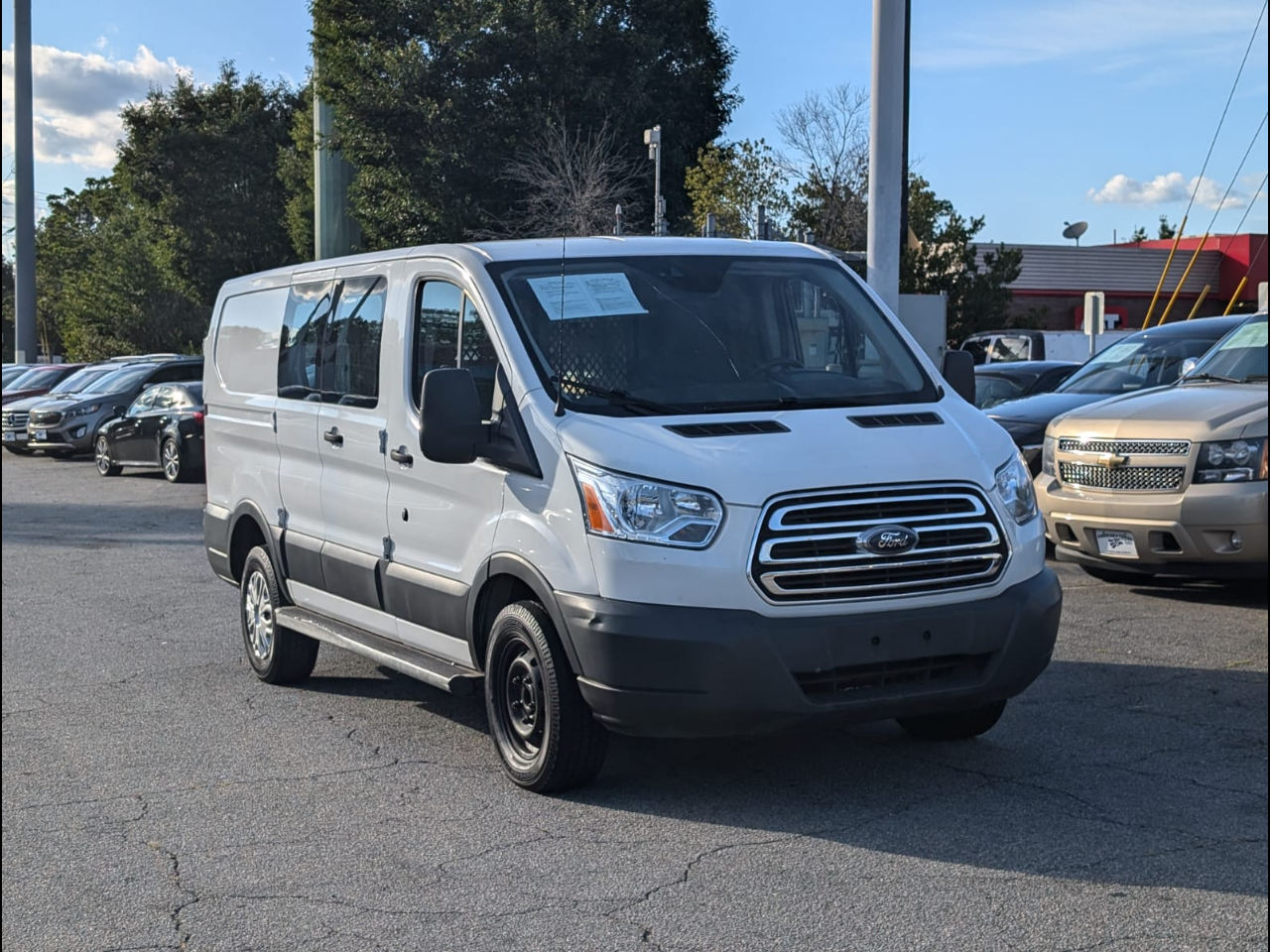Ford Transit 250 Van Low Roof 60/40 Pass.130-in. WB 2018