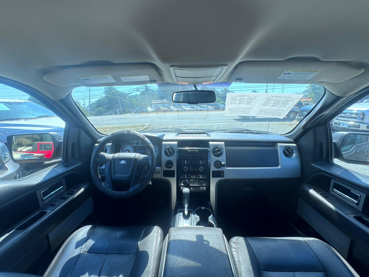 Ford F-150 Lariat SuperCrew 5.5-ft. Bed 2WD 2010 Ford F-150 Lariat SuperCrew 5.5-ft. Bed 2WD 2010