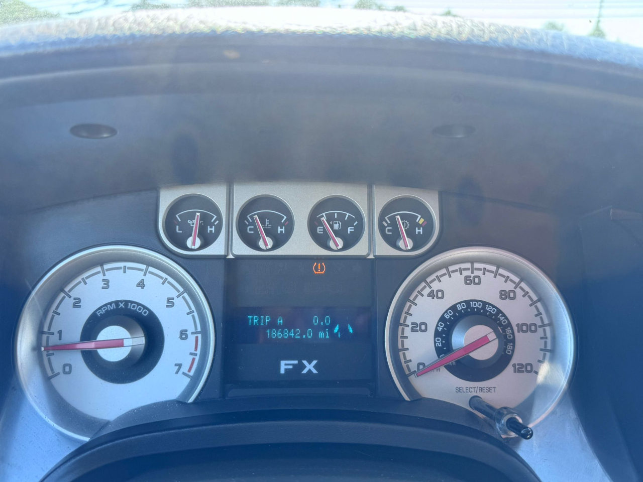 Ford F-150 Lariat SuperCrew 5.5-ft. Bed 2WD 2010 Ford F-150 Lariat SuperCrew 5.5-ft. Bed 2WD 2010