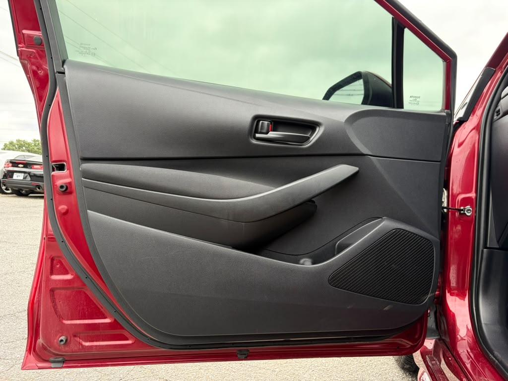 Toyota Corolla LE 2023