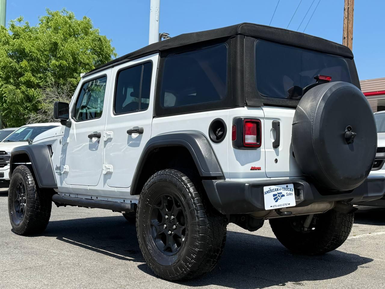 Jeep Wrangler Unlimited Sport 2018