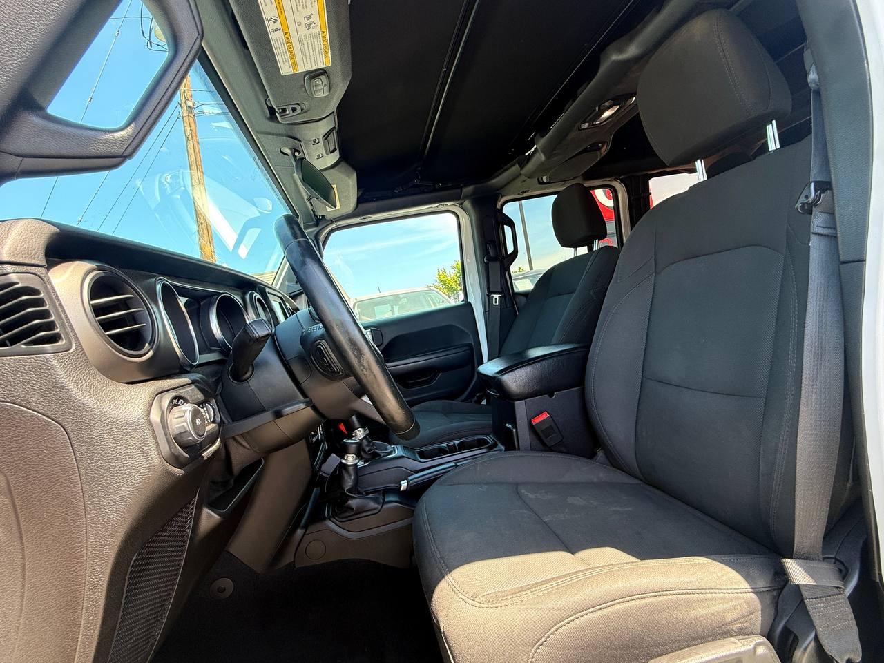 Jeep Wrangler Unlimited Sport 2018