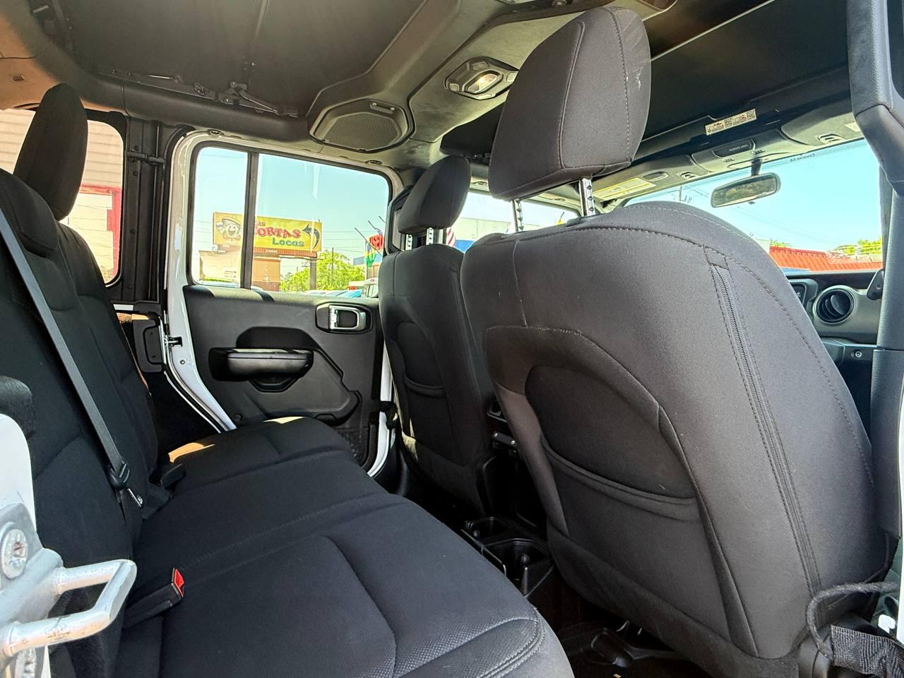 Jeep Wrangler Unlimited Sport 2018