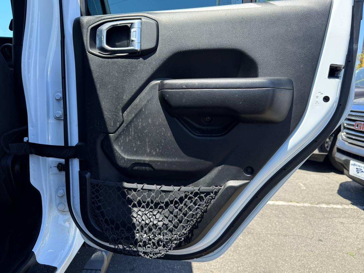 Jeep Wrangler Unlimited Sport 2018