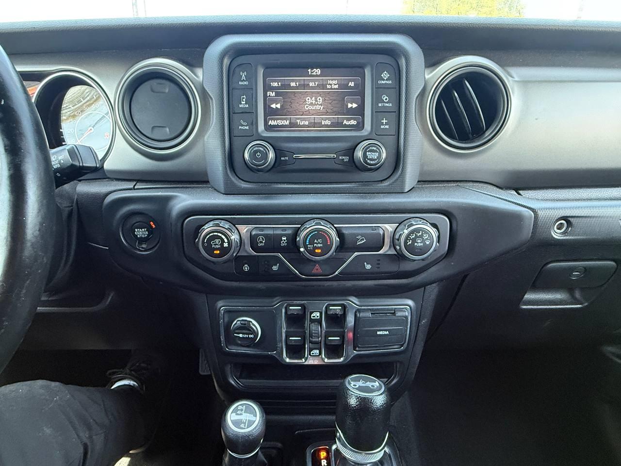 Jeep Wrangler Unlimited Sport 2018