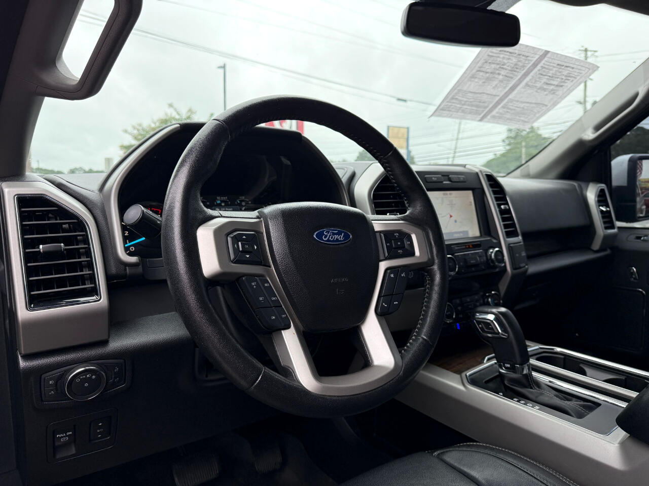 Ford F-150 King-Ranch SuperCrew 5.5-ft. 2WD 2019 Ford F-150 King-Ranch SuperCrew 5.5-ft. 2WD 2019