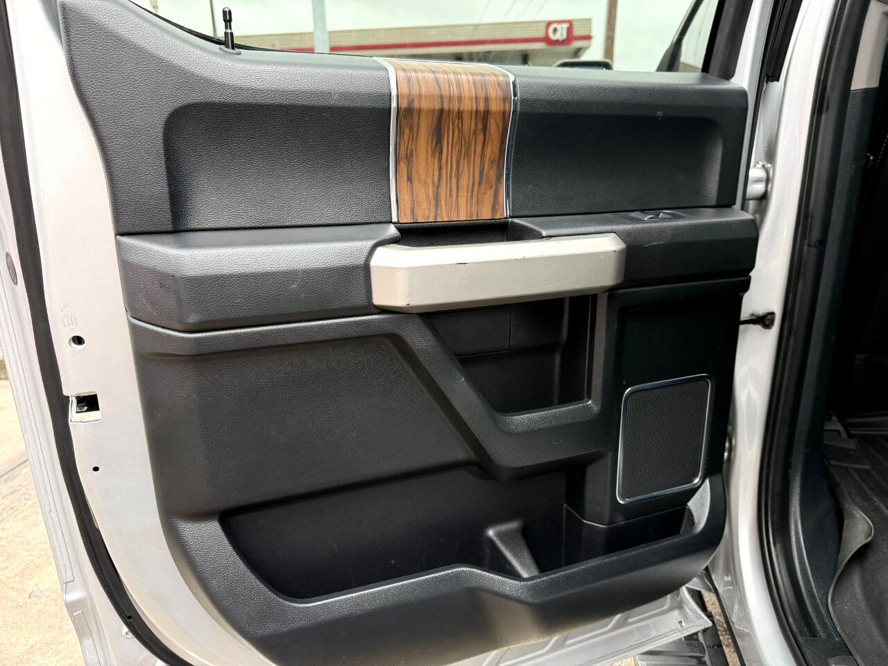 Ford F-150 King-Ranch SuperCrew 5.5-ft. 2WD 2019 Ford F-150 King-Ranch SuperCrew 5.5-ft. 2WD 2019