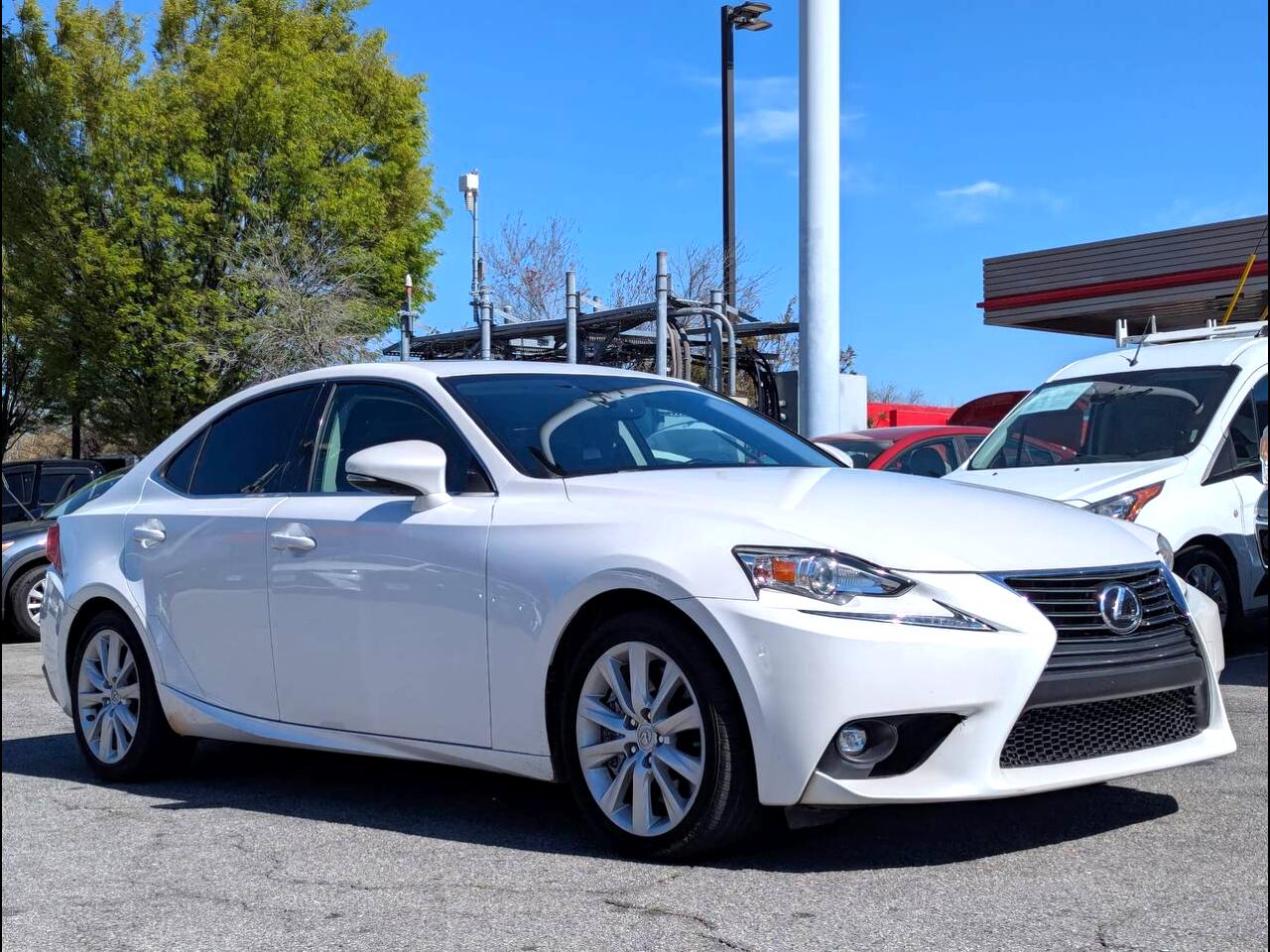 Lexus IS 200t 2016 Lexus IS 200t 2016