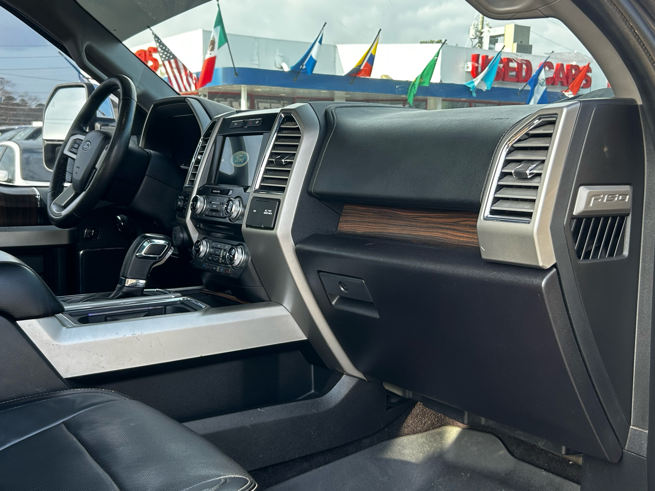 Ford F-150 King-Ranch SuperCrew 5.5-ft. 4WD 2019