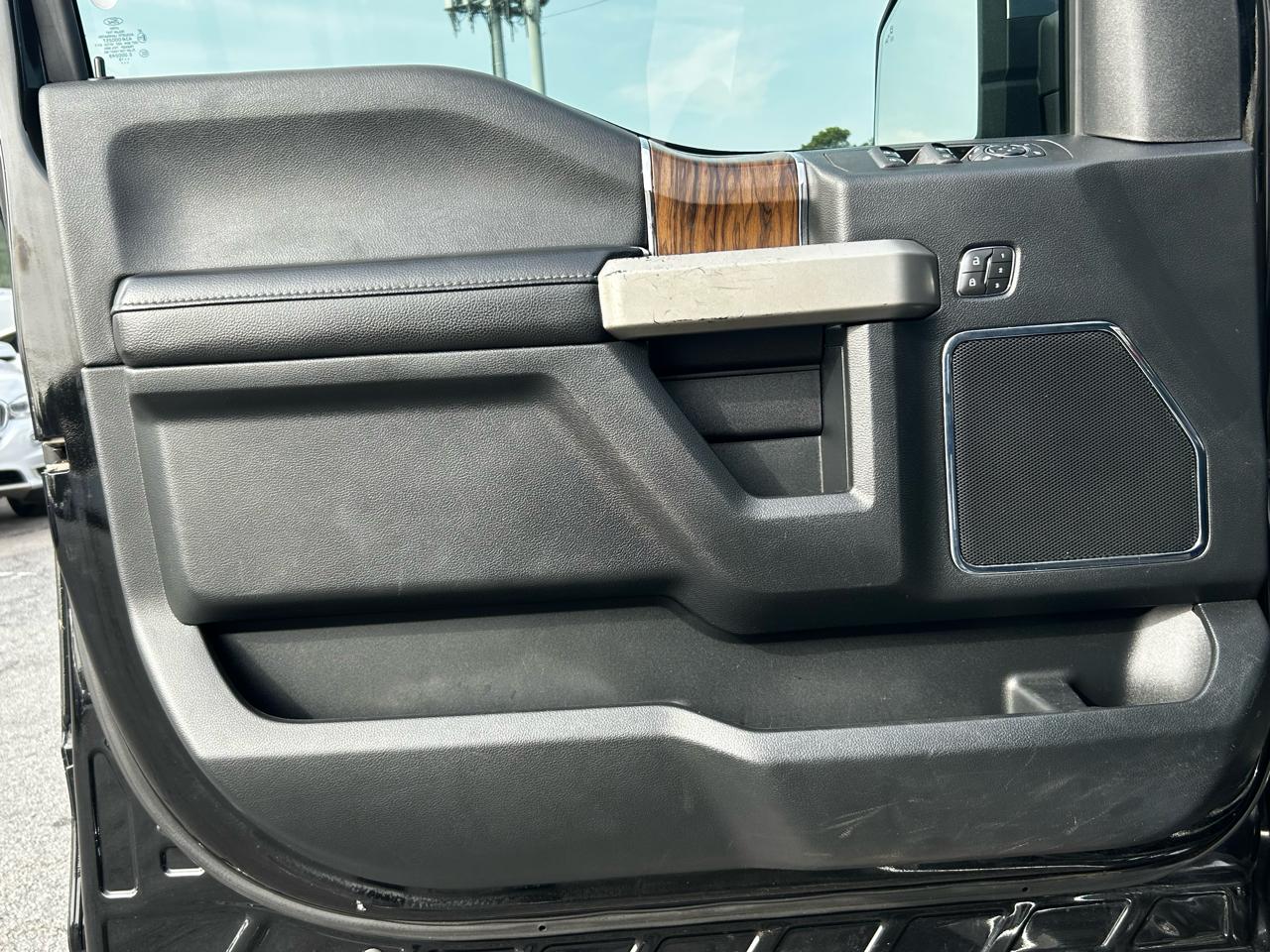 Ford F-150 King-Ranch SuperCrew 5.5-ft. 4WD 2019