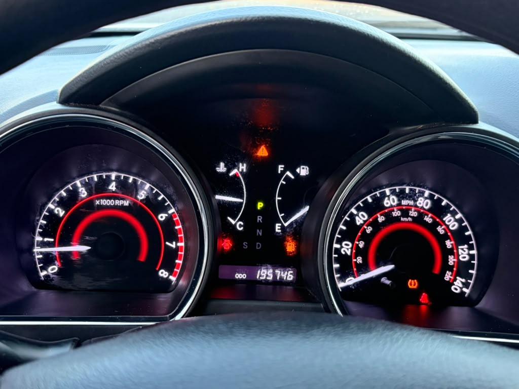 Toyota Highlander Base 2WD I4 2013