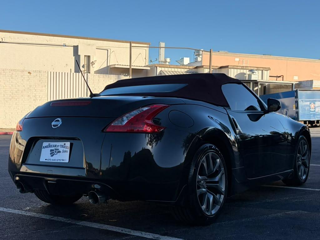 Nissan Z 370Z Roadster 2010