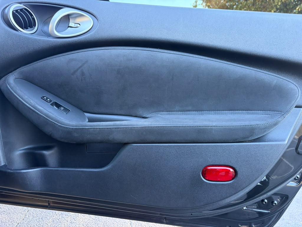 Nissan Z 370Z Roadster 2010