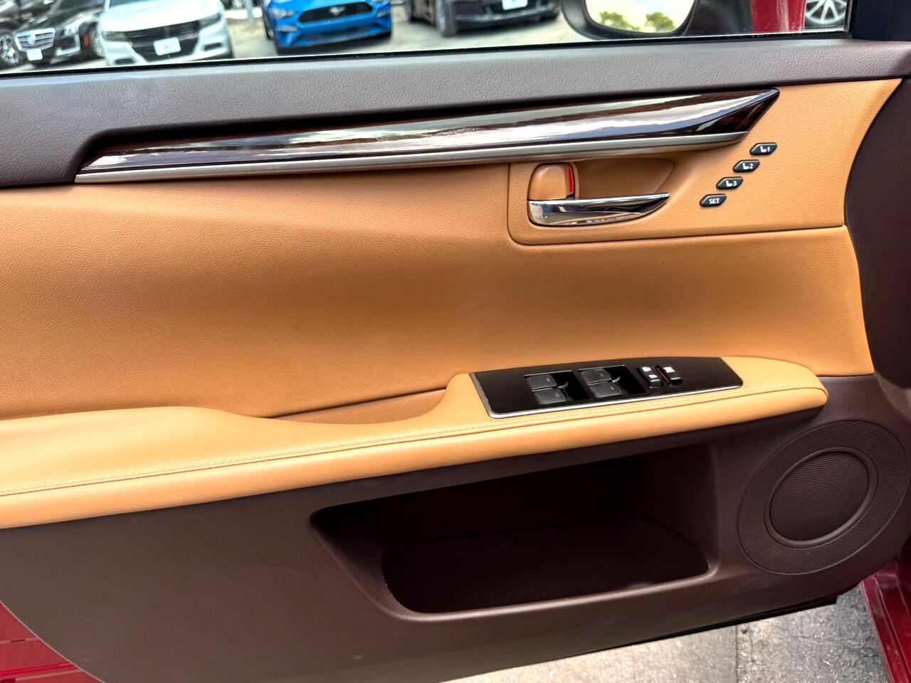 Lexus ES 350 Sedan 2016 Lexus ES 350 Sedan 2016