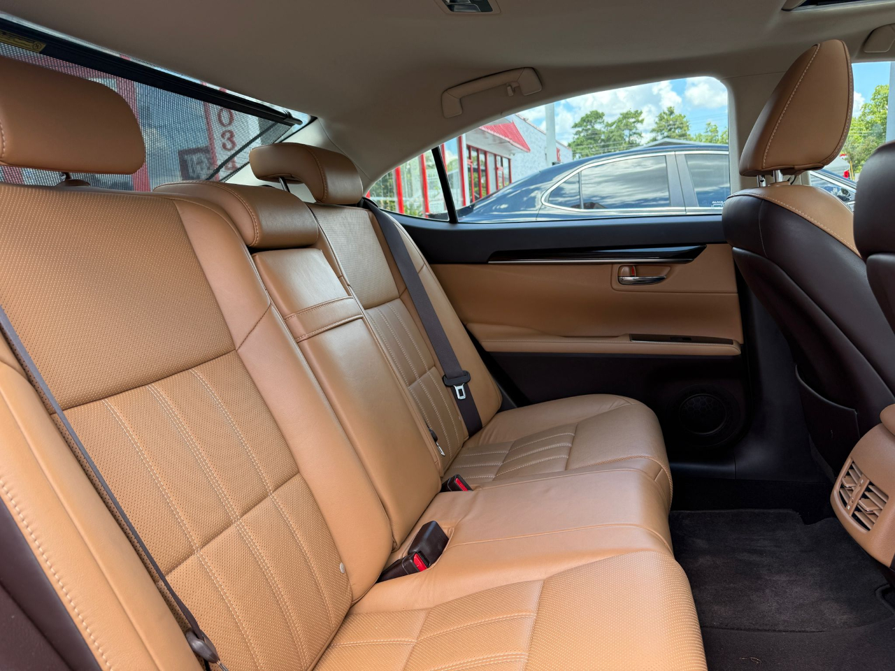 Lexus ES 350 Sedan 2016 Lexus ES 350 Sedan 2016