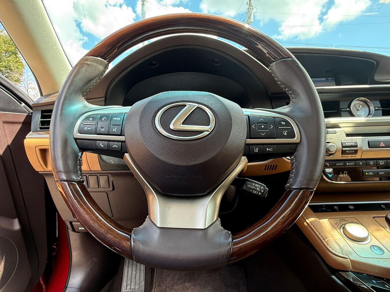 Lexus ES 350 Sedan 2016 Lexus ES 350 Sedan 2016