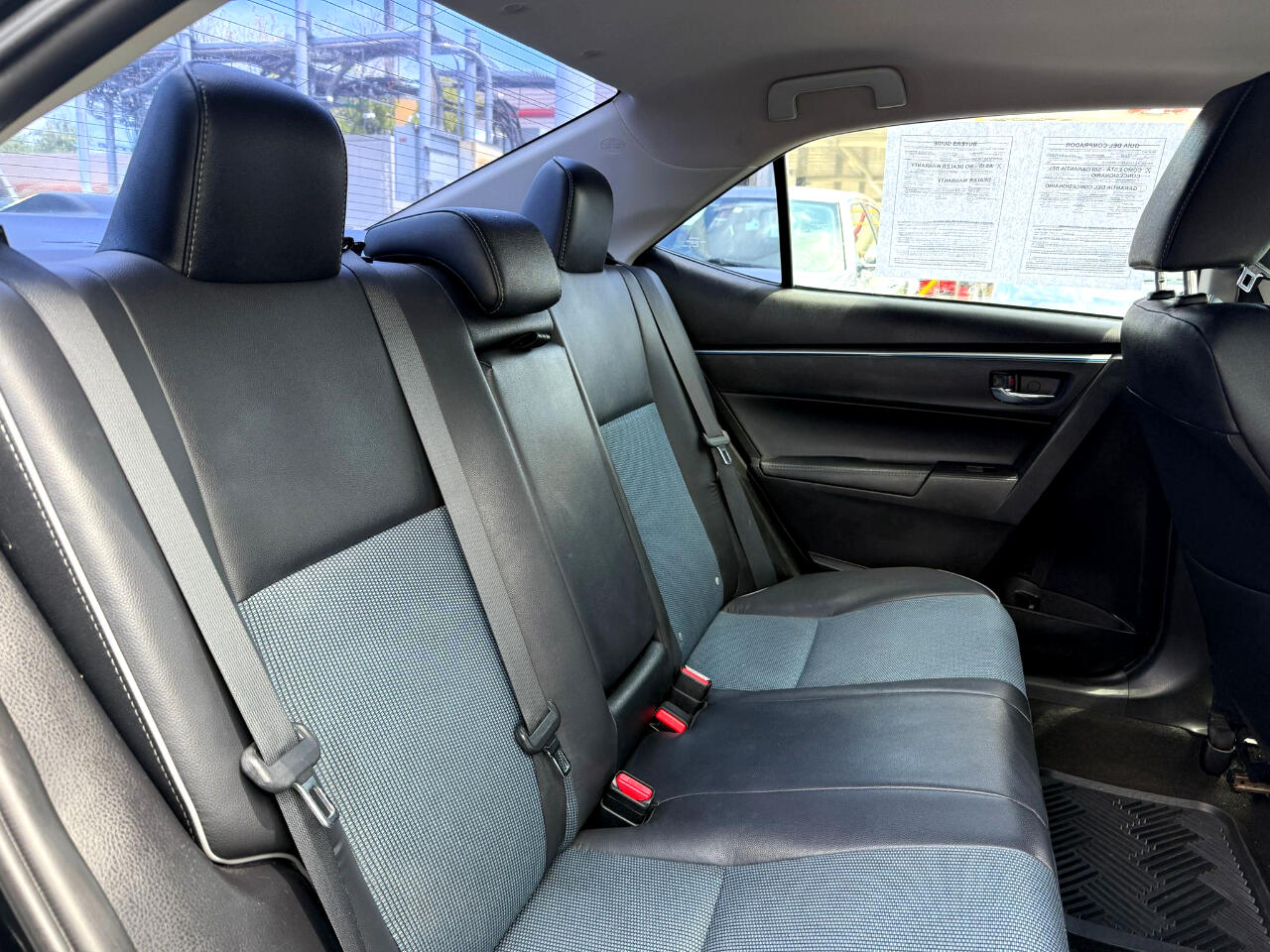 Toyota Corolla S Premium CVT 2015 Toyota Corolla S Premium CVT 2015