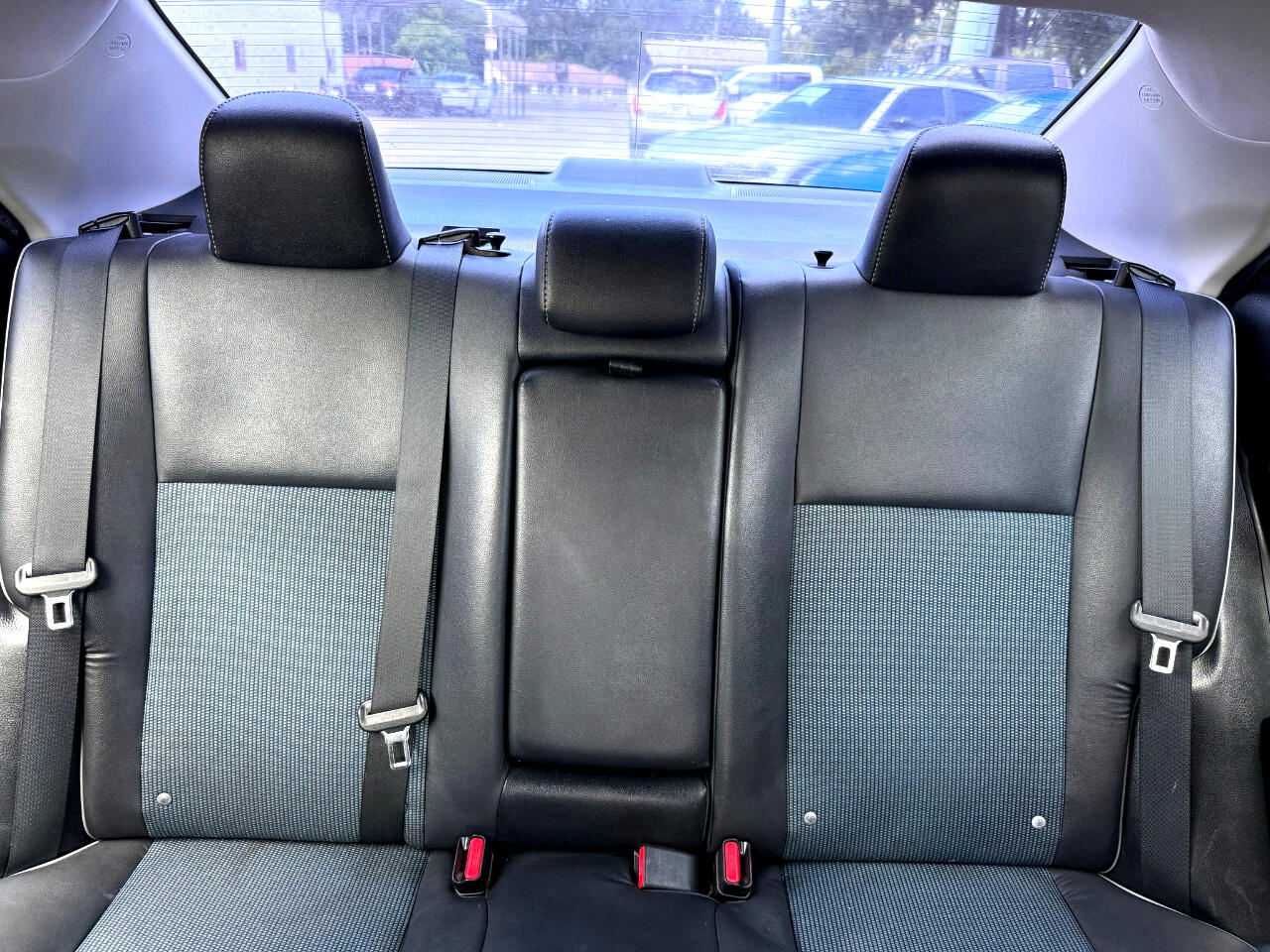 Toyota Corolla S Premium CVT 2015 Toyota Corolla S Premium CVT 2015