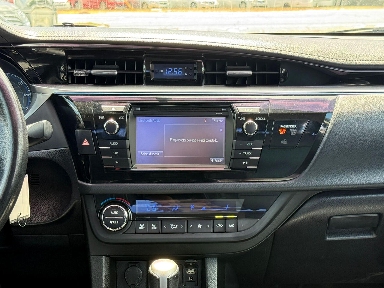 Toyota Corolla S Premium CVT 2015 Toyota Corolla S Premium CVT 2015